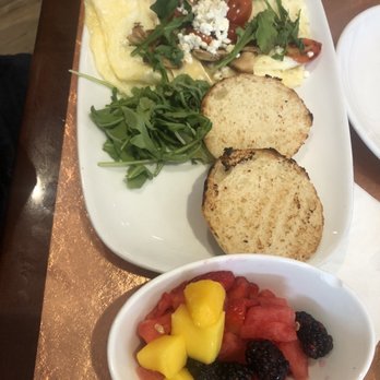 Another Broken Egg Cafe - 3 cheese veggie omelette - Breakfast & Brunch Near Me - Tampa, Florida