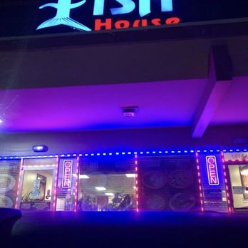 Louisiana Fish House - Outside sign - Cajun/Creole Near Me - Pinehurst, Texas