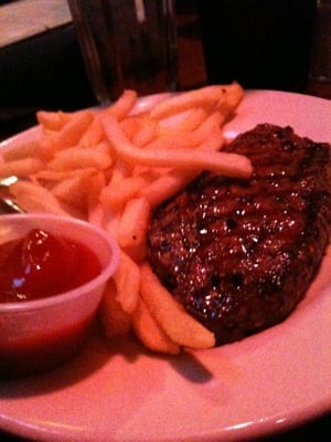 Greenlake Bar & Grill by null