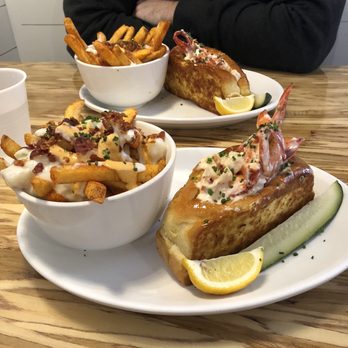 Slapfish - Lobster roll with clam chowder fries - Seafood Near Me - Indianapolis, Indiana