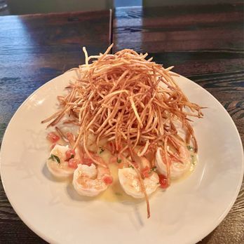 The Linden House - Garlic Shrimps - New American Near Me - Omaha, Nebraska The Linden House - Garlic Shrimps - New American Near Me - Omaha, Nebraska