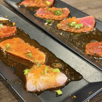 Sake - Rainbow fin (left), tuna tartare (right) - Sushi Bars Near Me - Roseville, California