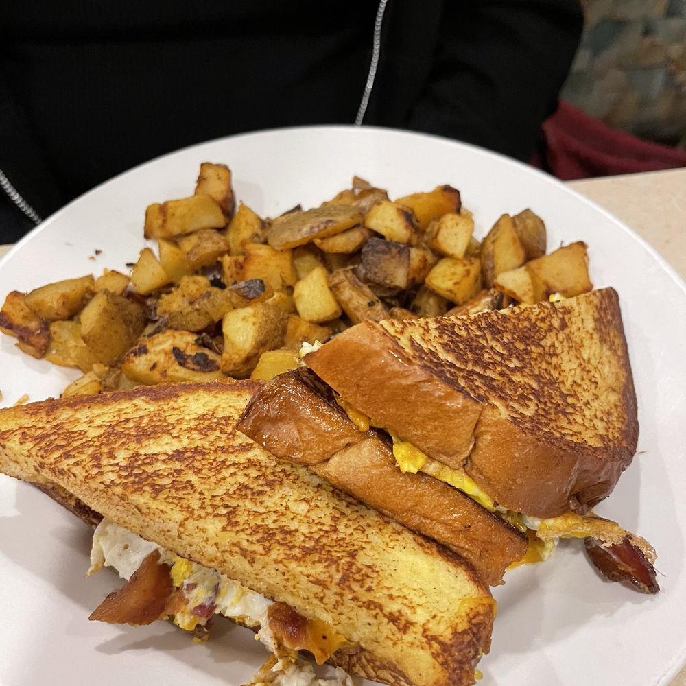 The Riverdale Diner - Chicken Salad Bacon Melt Sandwich on Texas Toast - Diners Near Me - Shelton, Connecticut