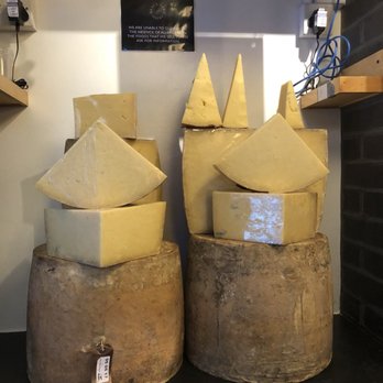 Neal's Yard Dairy - Delicious Cheese - Cheese Shops Near Me - London, XGL Neal's Yard Dairy - Delicious Cheese - Cheese Shops Near Me - London, XGL