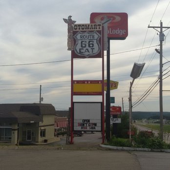 Totem Pole Trading Post - Gift Shops Near Me - Rolla, Missouri