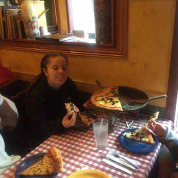 Pizza a'fetta - Pizza Near Me - Cannon Beach, Oregon Pizza a'fetta - Pizza Near Me - Cannon Beach, Oregon