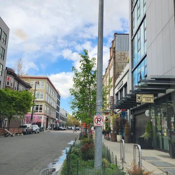 Chophouse Row - Looking towards 11th & Pike (5/7/23) - Shopping Centers Near Me - Seattle, Washington Chophouse Row - Looking towards 11th & Pike (5/7/23) - Shopping Centers Near Me - Seattle, Washington