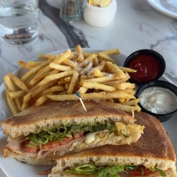 Sunny's - Pesto Panini - Breakfast & Brunch Near Me - Boerne, Texas