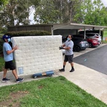 M2 Moving - Mattresses, bedding, pillows, etc are all wrapped to protect them during travel. - Movers Near Me M2 Moving - Mattresses, bedding, pillows, etc are all wrapped to protect them during travel. - Movers Near Me