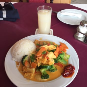 Asia Bistro - Yummy veggie dish with lychee juice - Bistros Near Me - Tauberbischofsheim, BW Asia Bistro - Yummy veggie dish with lychee juice - Bistros Near Me - Tauberbischofsheim, BW