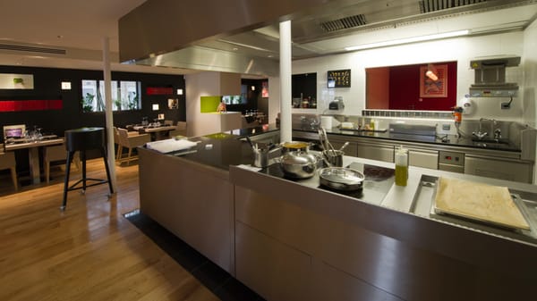 La Table Des Merville by null