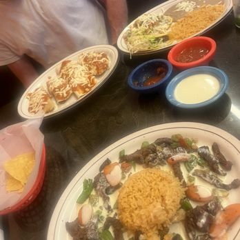 River Cantina Mexican Restaurant - Mexican Near Me - Beattyville, Kentucky