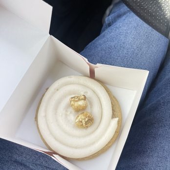 Crumbl - Redlands - Bakeries Near Me - Redlands, California