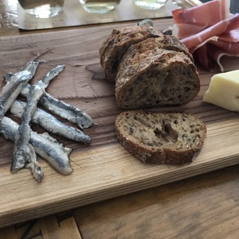 Tasca Tasca - Wine Bars Near Me - Sonoma, California