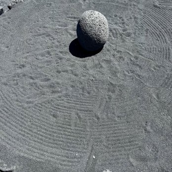 KapohoKine Adventures - Black sand beach - Tours Near Me - Hilo, Hawaii