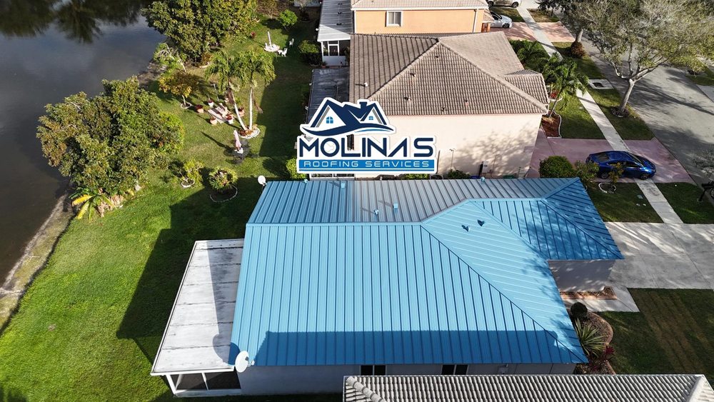 Slide of Molina's Roofing Services
