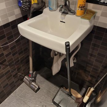 Kookoo Chicken - bathroom sink? - Malaysian Near Me - Brooklyn, New York Kookoo Chicken - bathroom sink? - Malaysian Near Me - Brooklyn, New York