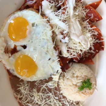 Cafe De Olla - Chilaquiles Azteca Plate - American Near Me - Burbank, California