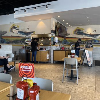 Smashburger - Inside - Burgers Near Me - Pearland, Texas Smashburger - Inside - Burgers Near Me - Pearland, Texas