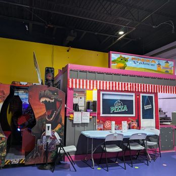 Circle City Events and Fun Center - Kitchen and arcade games - Arcades Near Me - Circleville, Ohio