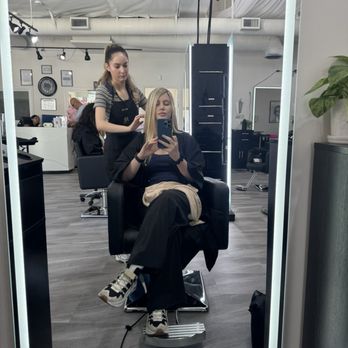 Roy Rose Salon - Hair Stylists Near Me - Hermosa Beach, California Roy Rose Salon - Hair Stylists Near Me - Hermosa Beach, California