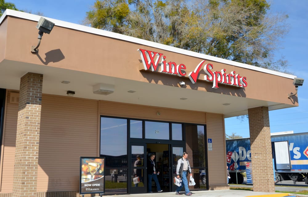 Winn Dixie Wine and Sprits Logo