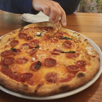 Simply Capri - Pepperoni Pizza with Basil - Italian Near Me - Winter Garden, Florida Simply Capri - Pepperoni Pizza with Basil - Italian Near Me - Winter Garden, Florida