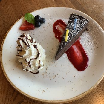 Cutters Crabhouse - Birrhday Molten Chocolate Cake! - Seafood Near Me - Seattle, Washington