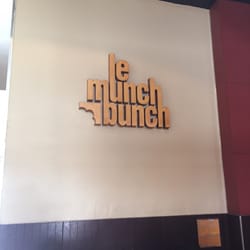 Le Munch Bunch