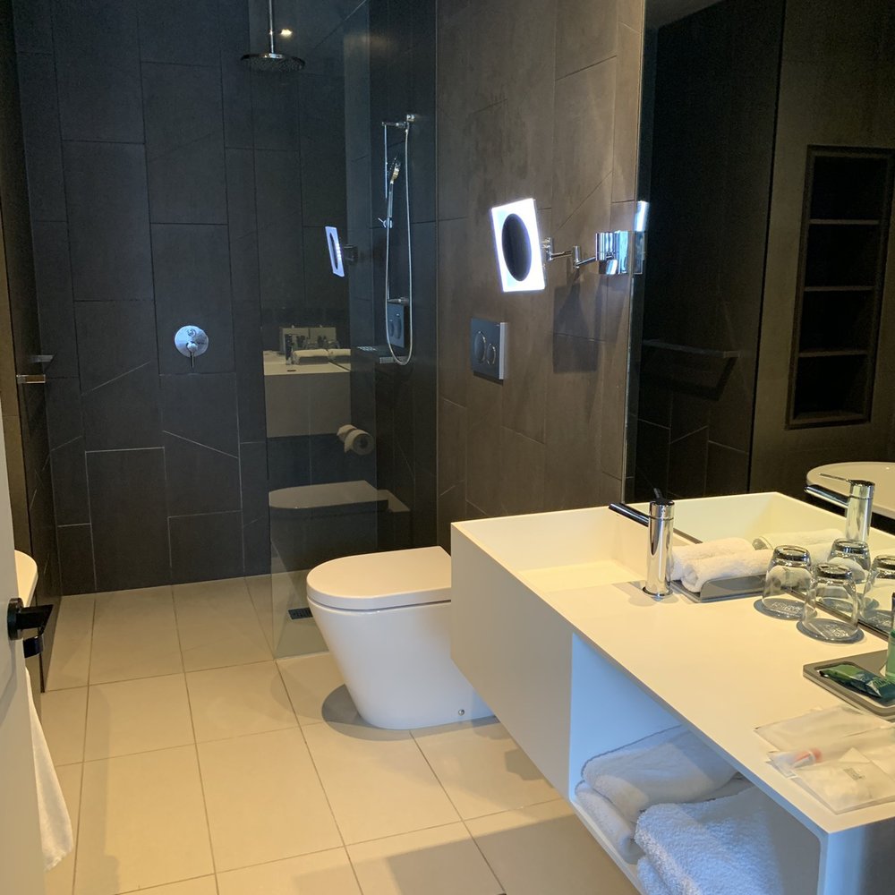Four Points by Sheraton Melbourne Docklands - Bathroom - Hotels Near Me - Docklands, VIC