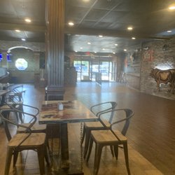 Angus Steakhouse & Seafood - Inside