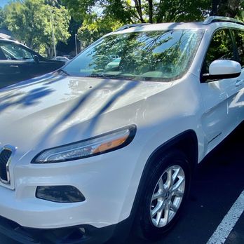 Ron's Automotive - 2015 Jeep - Tires Near Me - Vancouver, Washington