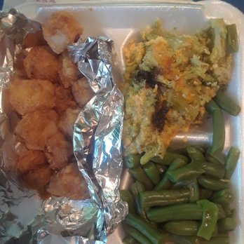 Sunset Soul Food - Scallops, broccoli casserole, green beans - Seafood Near Me - Charlotte, North Carolina