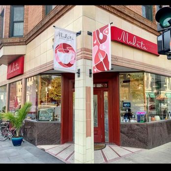 Mulata Kitchen - Brazilian Near Me - Oak Park, Illinois