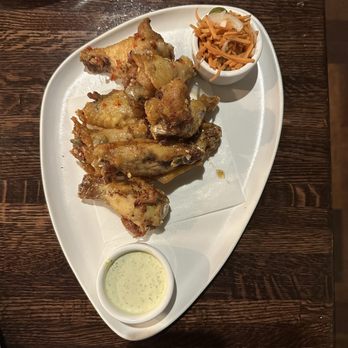 Pyramid Restaurant - Fairmont wings - IG @bougiefoodieboi - New American Near Me - Dallas, Texas Pyramid Restaurant - Fairmont wings - IG @bougiefoodieboi - New American Near Me - Dallas, Texas