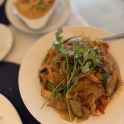 Swaddee - Drunken noodles. Good but too many "filler" green peppers