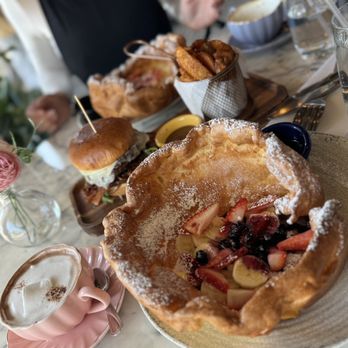 Brunch at Peony - Dutch baby - Breakfast & Brunch Near Me - Suwanee, Georgia Brunch at Peony - Dutch baby - Breakfast & Brunch Near Me - Suwanee, Georgia