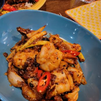 Hungry Thirsty - Thai Near Me - Brooklyn, New York