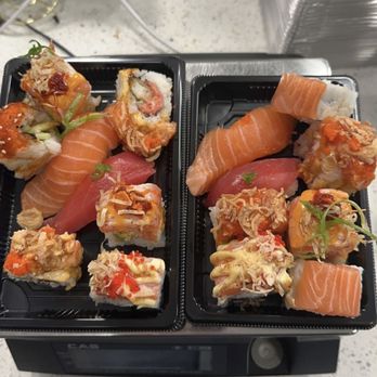 FOB Sushi Bar - Sushi Bars Near Me - Seattle, Washington