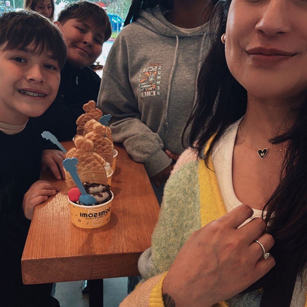Somisomi - Somisomi on a winters day. - Ice Cream & Frozen Yogurt Near Me - Irvine, California Somisomi - Somisomi on a winters day. - Ice Cream & Frozen Yogurt Near Me - Irvine, California