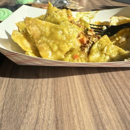 I had to put the chilaquiles in this trying to be able to eat them comfortable.