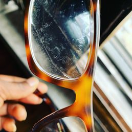 defective lenses provided by MOSCOT !! They are offering me 20%off to go spend more money there !! Zero customer service Zero !! defective lenses provided by MOSCOT !! They are offering me 20%off to go spend more money there !! Zero customer service Zero !!