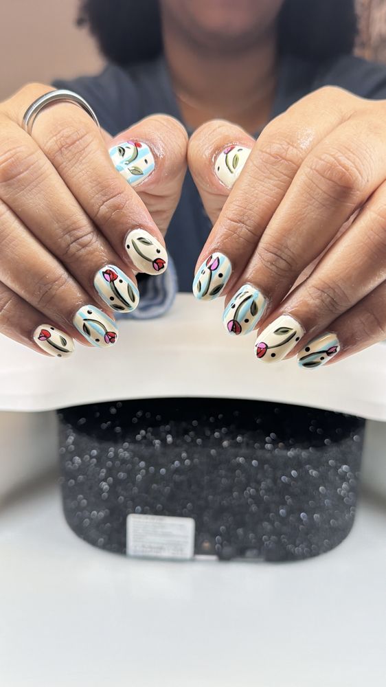 Nailsxmaci Logo