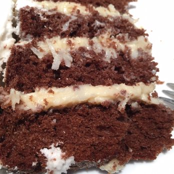 Sweet Spot Bakery & Cafe - Dry cake. Ruined my weeding. - Cafes Near Me - Sandy, Utah
