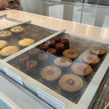 Berlu Bakery - Bakeries Near Me - Portland, Oregon