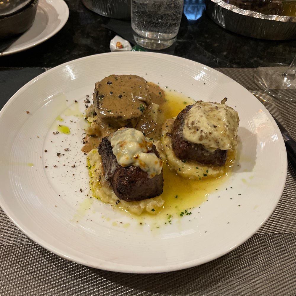 Rosebud Steakhouse - Filet trio - Steakhouses Near Me - Chicago, Illinois Rosebud Steakhouse - Filet trio - Steakhouses Near Me - Chicago, Illinois