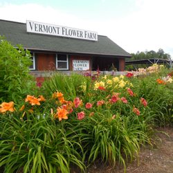 Vermont Flower Farm - Come visit from Mother's Day through Columbus Day each year. Online at vermontflowerfarm.com