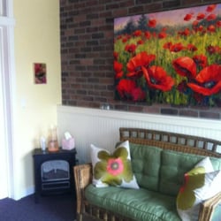 Awakening Therapeutic Massage - Awakening Massage Therapy Reception Room