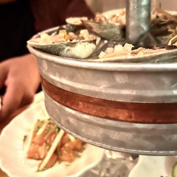 Le Majestique - Served On A Tray: (Clams On Top/ Salmon, Bottom)- Both Ridiculously Tasty) - Bars Near Me - Montreal, Quebec Le Majestique - Served On A Tray: (Clams On Top/ Salmon, Bottom)- Both Ridiculously Tasty) - Bars Near Me - Montreal, Quebec