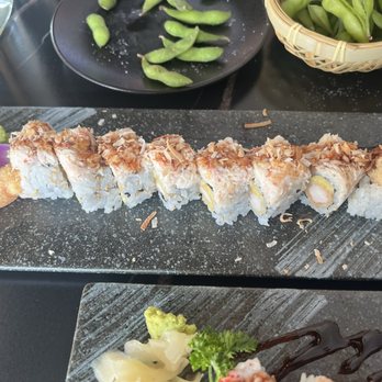 Yi Sushi Omakase - White Dragon Roll - Sushi Bars Near Me - Louisville, Kentucky Yi Sushi Omakase - White Dragon Roll - Sushi Bars Near Me - Louisville, Kentucky